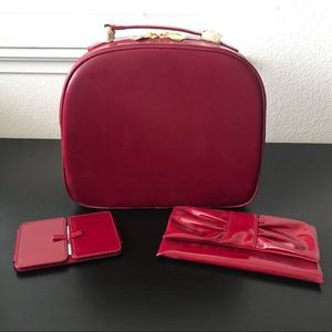 Estée Lauder train case set